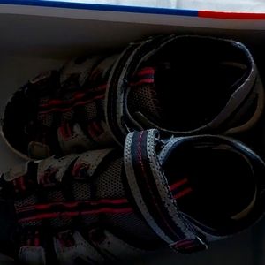 Toddler boys shoes